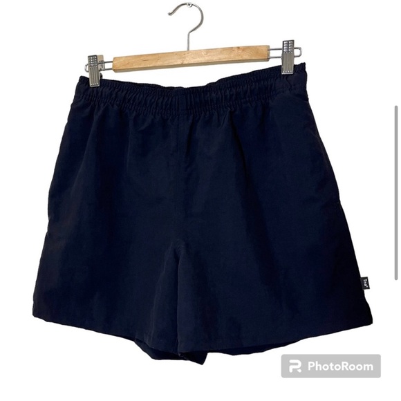 Aritzia TNA Big Easy Nylon Gym Shorts - Picture 2 of 4